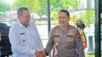 Gubernur Gorontalo Gusnar Ismail bersama Kapolda Gorontalo Irjen Pol Drs. Widodo S.H., M.H